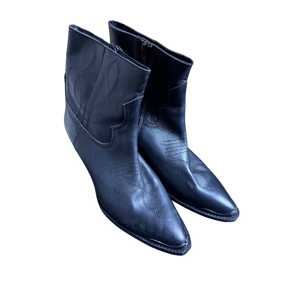 Steve Madden Black Pointed Toe Western Ankle Boots